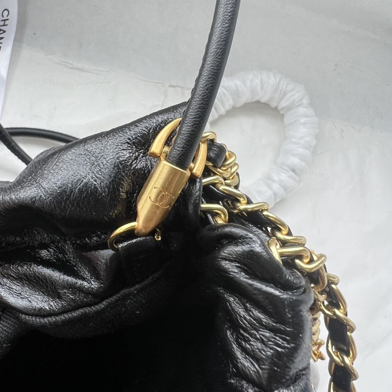 Ch**el hobo 22 bags